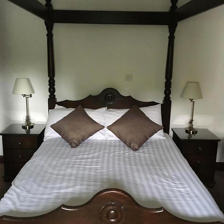 The Farmers Arms Hotell Eccleston  Exteriör bild